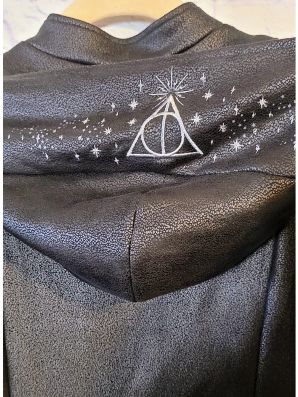 Harry Potter Deathly Hallows Coat Black Size 3 Cloak Cosplay Rare Limited Gothic - Picture 7 of 16